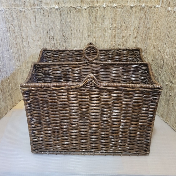Wicker Rattan & Wire Double Letter Envelope Desk Organizer Document File Sorter - Picture 1 of 2